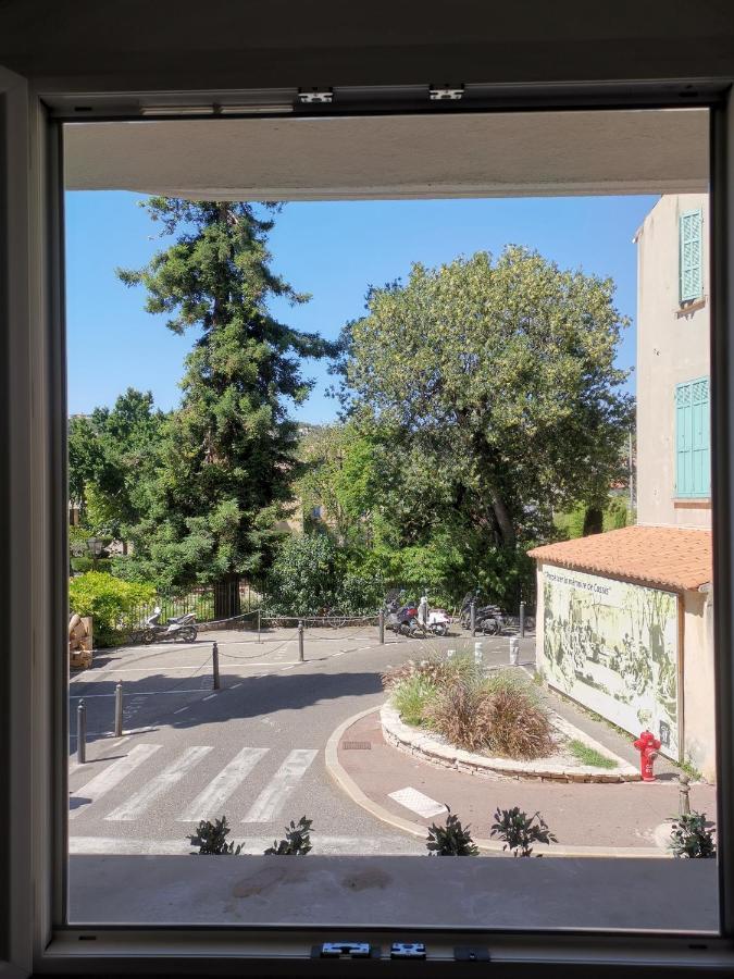 Appartement Au Coeur De Cassis Vue Sur Le Parc ภายนอก รูปภาพ