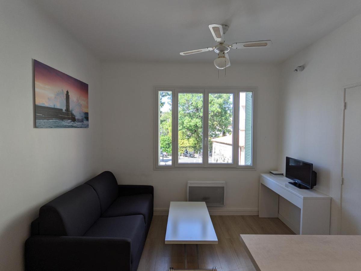 Appartement Au Coeur De Cassis Vue Sur Le Parc ภายนอก รูปภาพ