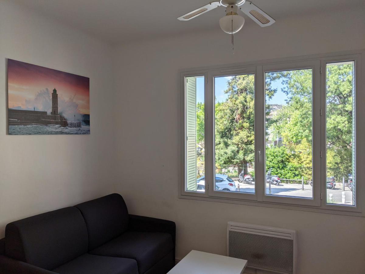 Appartement Au Coeur De Cassis Vue Sur Le Parc ภายนอก รูปภาพ